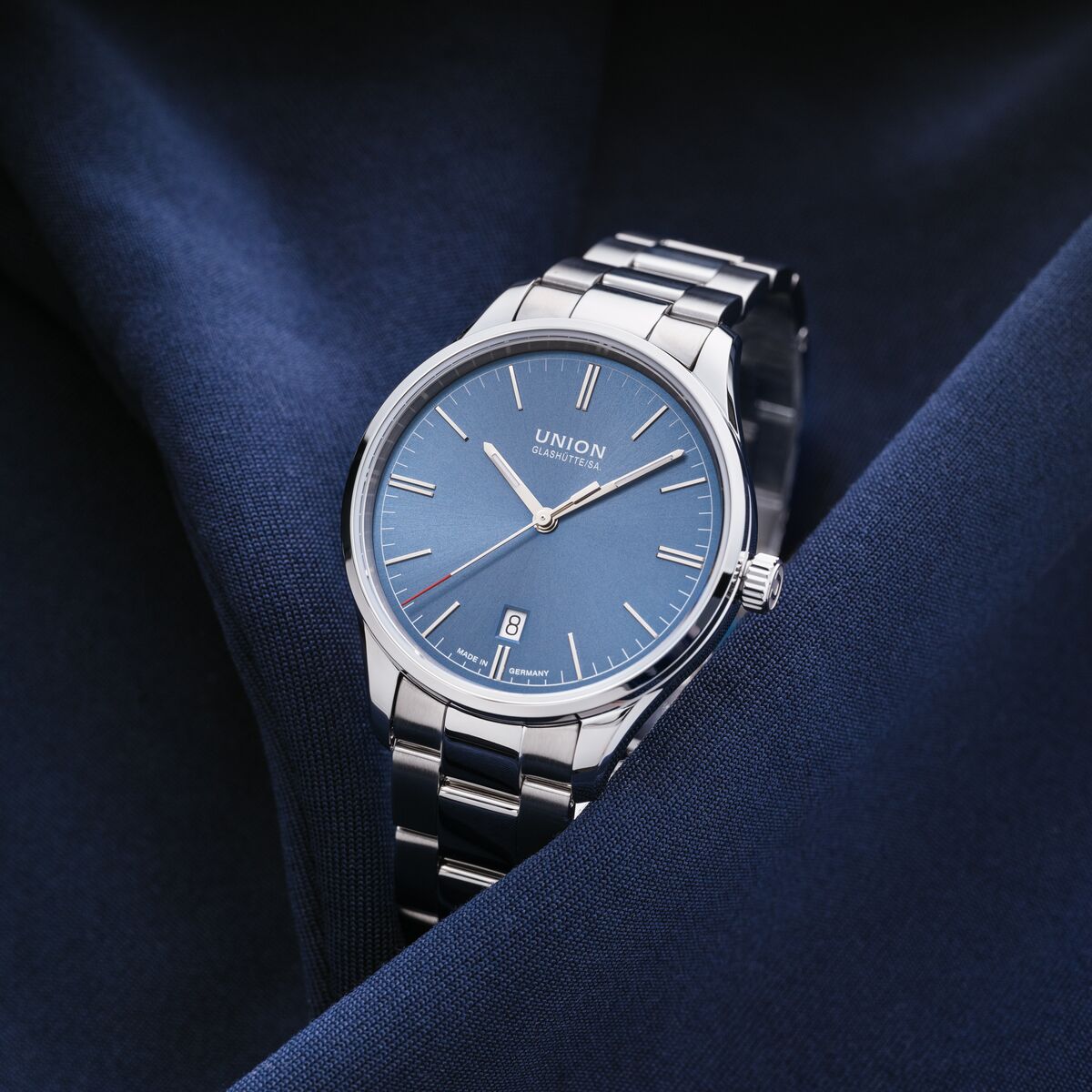 Viro Date 39 mm