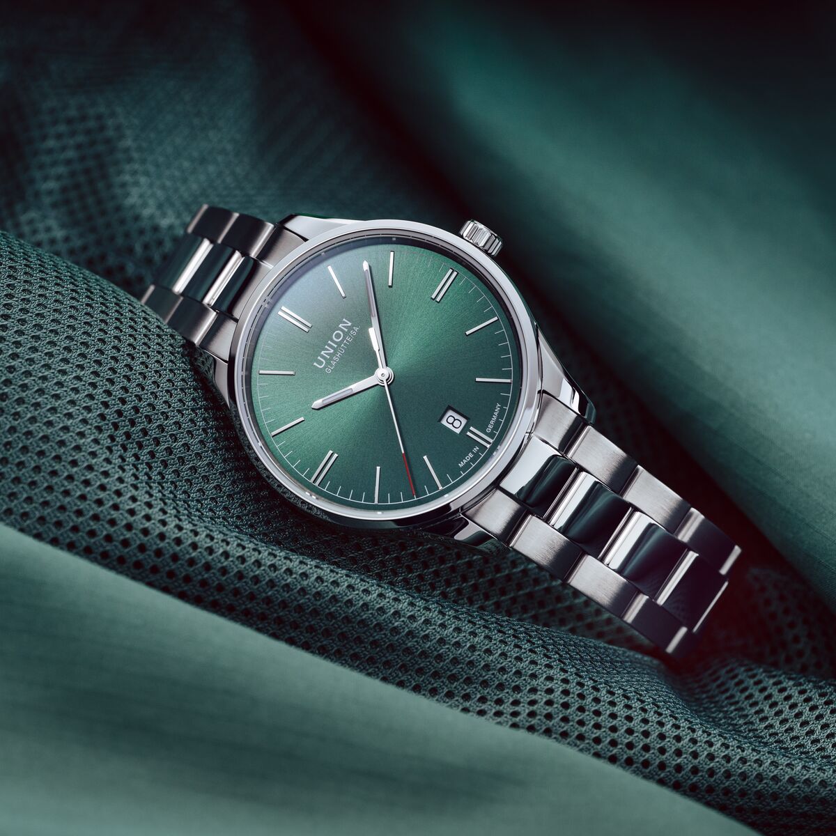Viro Date 39 mm